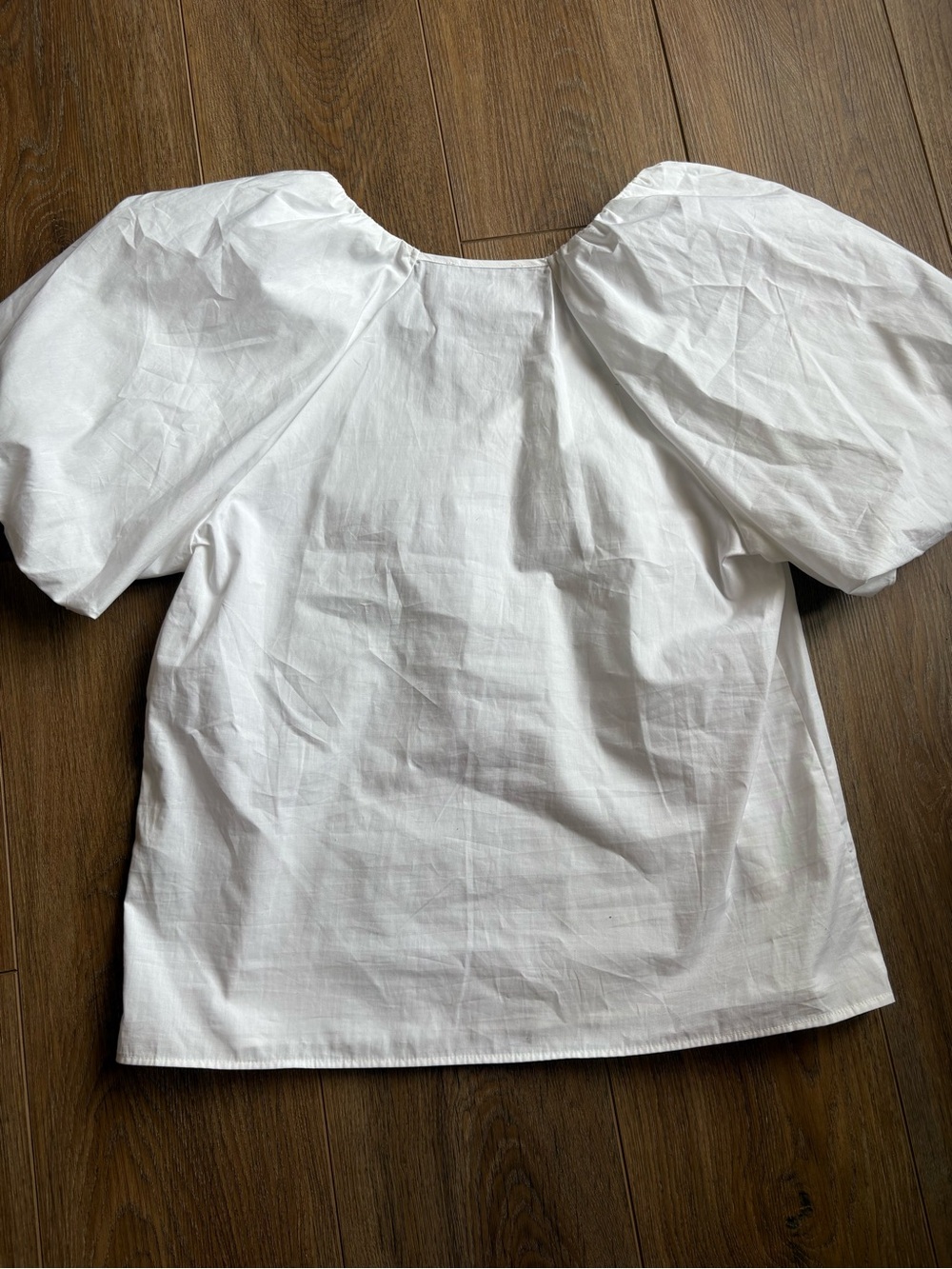 Banana Republic White V-Neck Puff Sleeve Blouse - Picture 3 of 4